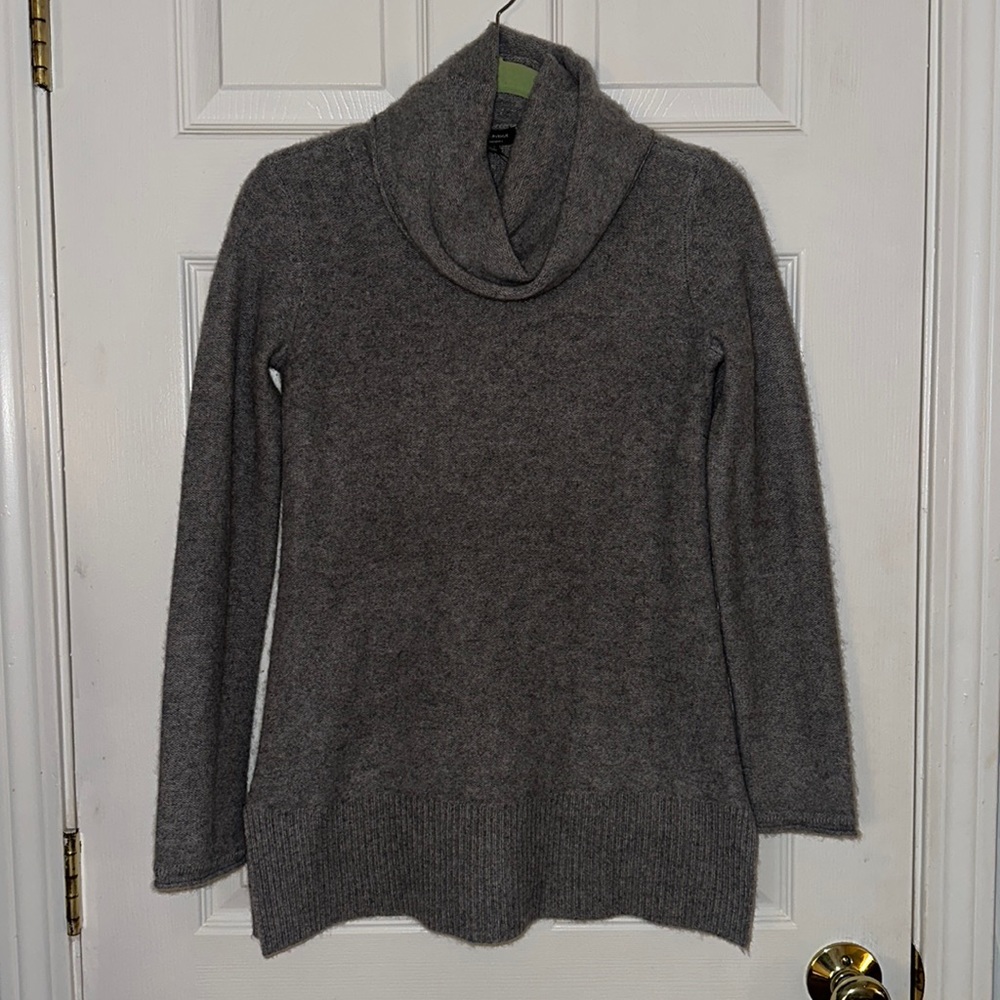 Saks 5th Avenue Cashmere Sweater